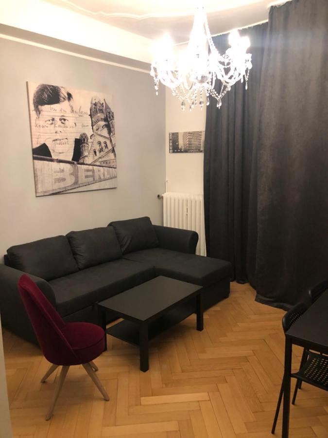 Ferienwohnung WM- Touristik- Berlin Exterior foto